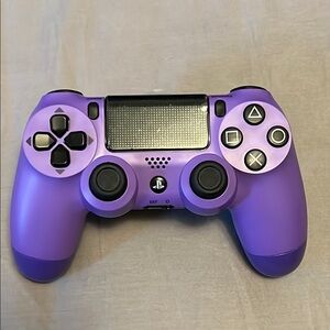 Vibrant Purple PS4 DualShock 4 Controller with Touchpad
